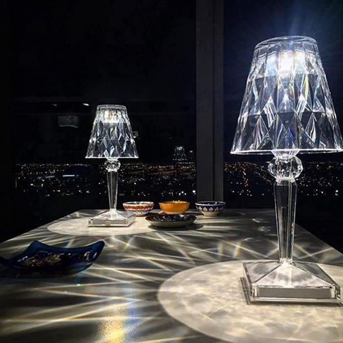 Lámpara de mesa LED de cristal